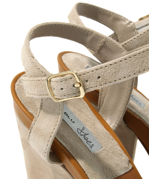 qualite(カリテ)の「TOSCA BLU アンクルストラップサンダル(サンダル・レディース・ベージュ・38/39/35/36/37)」の6枚目の写真