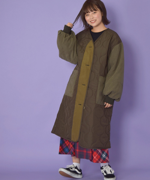 w closet(ダブルクローゼット)の「ひょうたんキルティングロングコート_(その他アウター・レディース・ブラック/カーキ・FREE)」の10枚目の写真