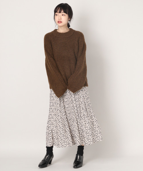 LOWRYS FARM（ローリーズファーム）の「フワカルアゼクループルオーバー　819690（ニット/セーター・レディース・オフホワイト/ブラック/グレー/ブラウン/ベージュ/ピンク・FREE）」の10枚目の写真