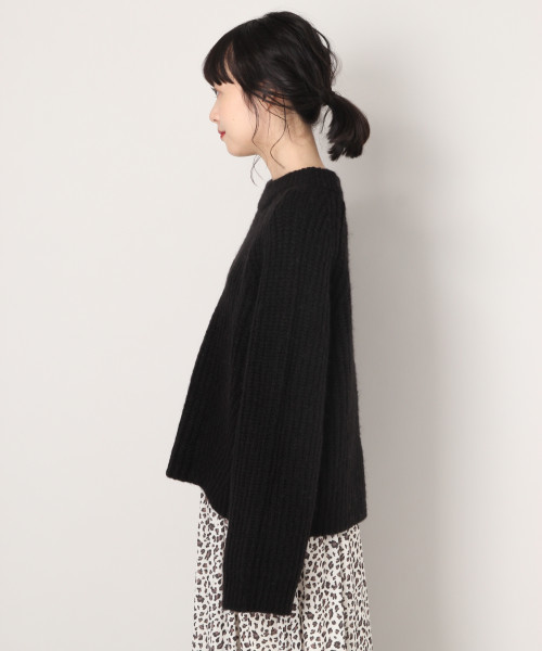 LOWRYS FARM（ローリーズファーム）の「フワカルアゼクループルオーバー　819690（ニット/セーター・レディース・オフホワイト/ブラック/グレー/ブラウン/ベージュ/ピンク・FREE）」の20枚目の写真