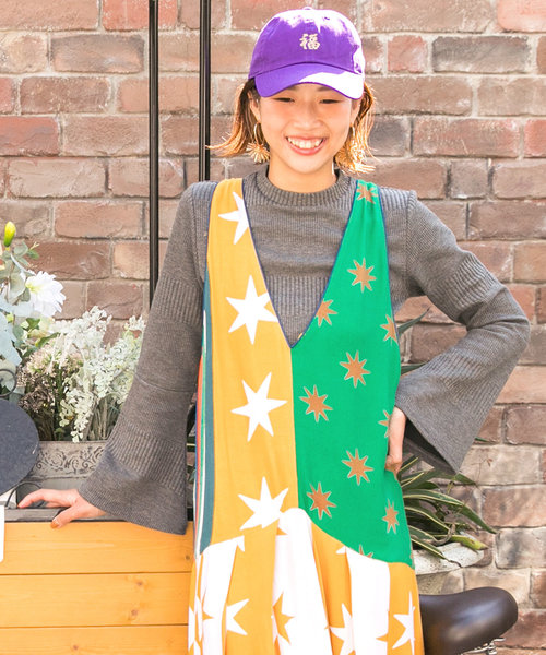 チャイハネ(チャイハネ)の「【チャイハネ】yul 無地ベルスリーブトップス(Tシャツ/カットソー・レディース・ホワイト/グレー/カーキ/オレンジ・FREE)」の3枚目の写真