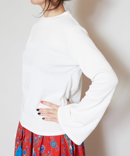 チャイハネ(チャイハネ)の「【チャイハネ】yul 無地ベルスリーブトップス(Tシャツ/カットソー・レディース・ホワイト/グレー/カーキ/オレンジ・FREE)」の17枚目の写真