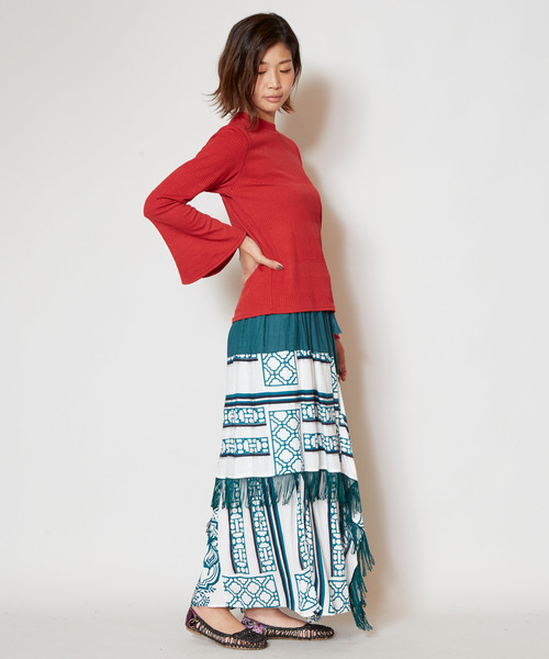 チャイハネ(チャイハネ)の「【チャイハネ】yul 無地ベルスリーブトップス(Tシャツ/カットソー・レディース・ホワイト/グレー/カーキ/オレンジ・FREE)」の13枚目の写真