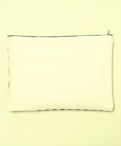 B:MING by BEAMS(ビーミングバイビームス)の「○ビーミング by ビームス / さがら刺繍クラッチバッグ(クラッチバッグ・レディース・グレー/ネイビー/グリーン系カモフラージュ・ONE SIZE)」の7枚目の写真