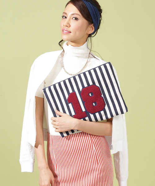 B:MING by BEAMS(ビーミングバイビームス)の「○ビーミング by ビームス / さがら刺繍クラッチバッグ(クラッチバッグ・レディース・グレー/ネイビー/グリーン系カモフラージュ・ONE SIZE)」の19枚目の写真