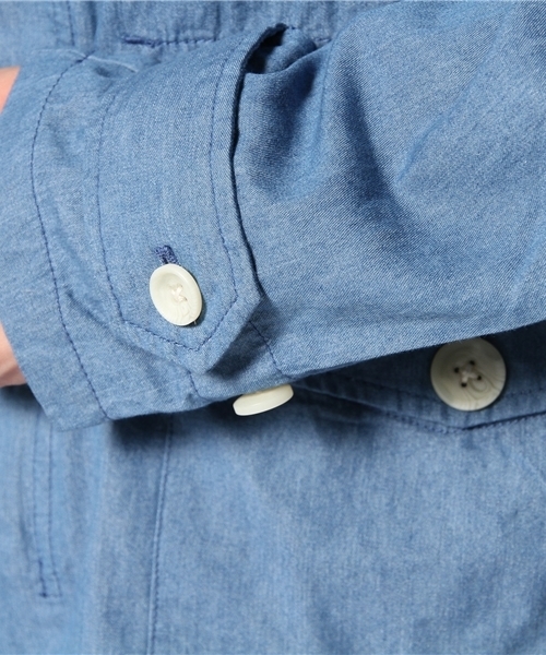 PLST（プラステ）の「Ｍen 2トーンデニムマウンテンパーカ（マウンテンパーカー・メンズ・インディゴブルー・LARGE/SMALL/MEDIUM）」の8枚目の写真