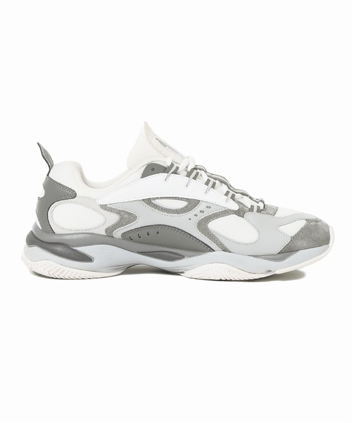 FILA（フィラ）の「FILA / フィラ 別注 ボバザラス（スニーカー・メンズ・ライトグレー・25.5cm/26.5cm/26cm/27.5cm/27cm/28cm/29cm）」の4枚目の写真