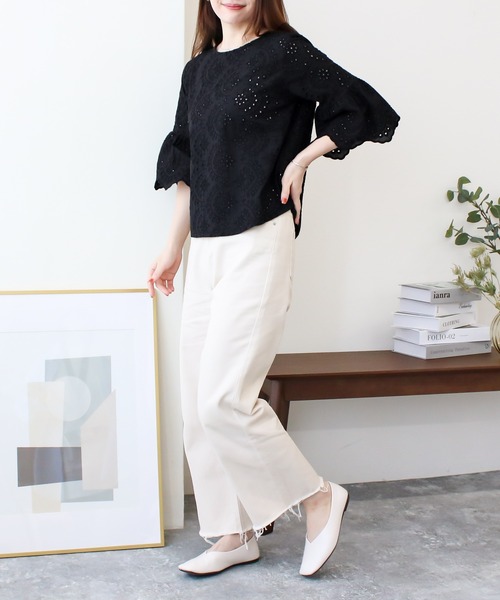 Social GIRL（ソーシャルガール）の「スカラップレースフレアスリーブブラウス（シャツ/ブラウス・レディース・ベージュ/パープル/ブラック/オフホワイト/ライトパープル/モカ/ダークパープル・LL/S/M/L/3L）」の15枚目の写真