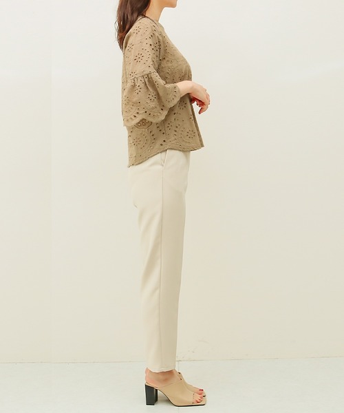 Social GIRL（ソーシャルガール）の「スカラップレースフレアスリーブブラウス（シャツ/ブラウス・レディース・ベージュ/パープル/ブラック/オフホワイト/ライトパープル/モカ/ダークパープル・LL/S/M/L/3L）」の19枚目の写真