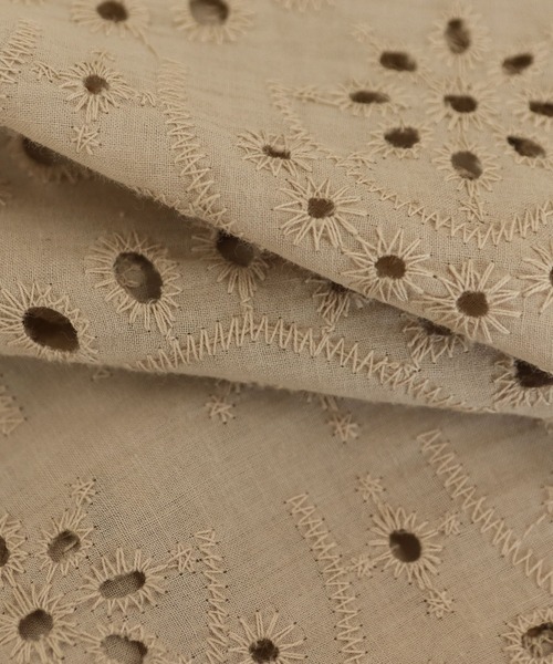 Social GIRL（ソーシャルガール）の「スカラップレースフレアスリーブブラウス（シャツ/ブラウス・レディース・ベージュ/パープル/ブラック/オフホワイト/ライトパープル/モカ/ダークパープル・LL/S/M/L/3L）」の18枚目の写真