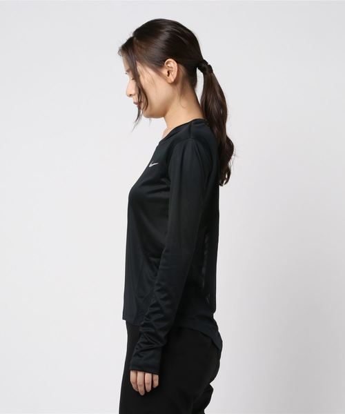 NIKE（ナイキ）の「ナイキ NIKE ウィメンズ マイラー L/S トップ AJ8129（シャツ/ブラウス・レディース・ブラック・S/M/L/XL）」の3枚目の写真