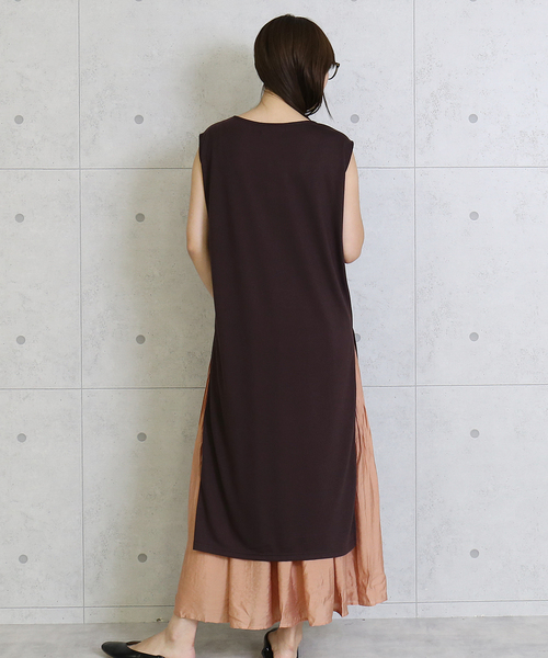 n'ee-ne（ネーネ）の「スリットカットソーワンピース＆プリーツスカートセットアップ（ワンピース・レディース・ブラック/ベージュ/ブラウン/カーキ・M/L）」の14枚目の写真