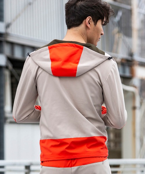 hummel(ヒュンメル)の「直営店・WEB限定 hummel(ヒュンメル)ストレッチカルゼコンビパーカー(パーカー・メンズ・ホワイト/ブラック/ベージュ・S/M/L/XL)」の7枚目の写真