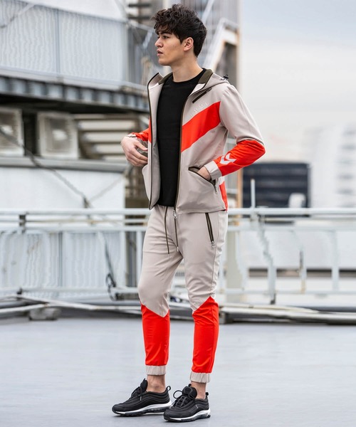 hummel(ヒュンメル)の「直営店・WEB限定 hummel(ヒュンメル)ストレッチカルゼコンビパーカー(パーカー・メンズ・ホワイト/ブラック/ベージュ・S/M/L/XL)」の16枚目の写真