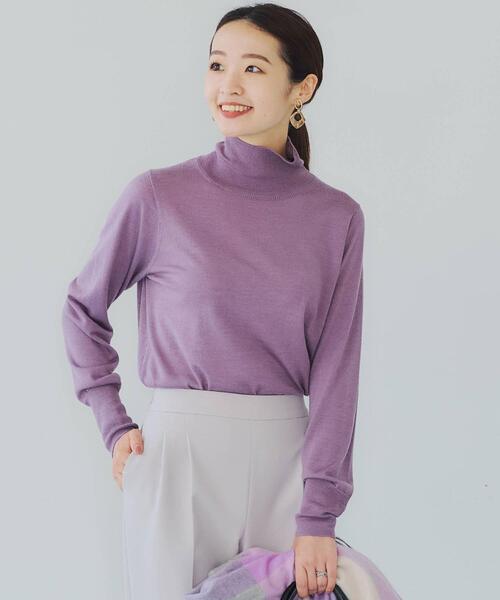 green label relaxing(グリーンレーベルリラクシング)の「D ウール シルク テンジク ハイネック プルオーバー ニット(ニット/セーター・レディース・ライラック/ネイビー/コバルトブルー/オフホワイト・FREE)」の4枚目の写真
