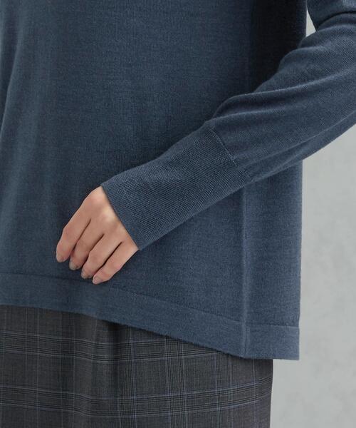 green label relaxing(グリーンレーベルリラクシング)の「D ウール シルク テンジク ハイネック プルオーバー ニット(ニット/セーター・レディース・ライラック/ネイビー/コバルトブルー/オフホワイト・FREE)」の16枚目の写真