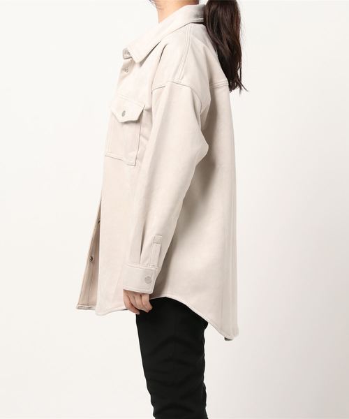 ENVYM(アンビー)の「フェイクレザーSHJK(デニムジャケット・レディース・グレー/ホワイト/ブラック・FREE)」の5枚目の写真