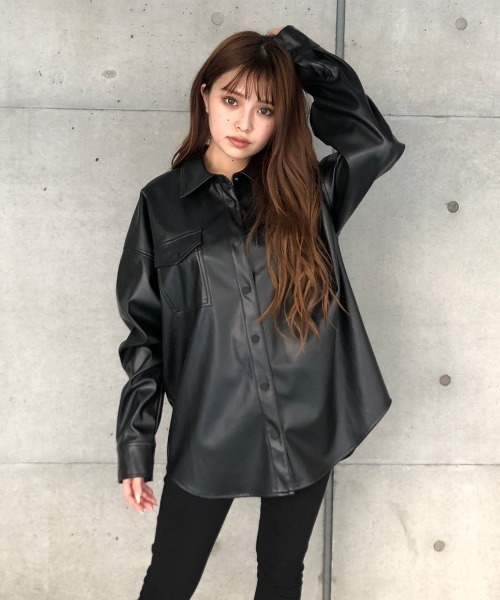 ENVYM(アンビー)の「フェイクレザーSHJK(デニムジャケット・レディース・グレー/ホワイト/ブラック・FREE)」の1枚目の写真