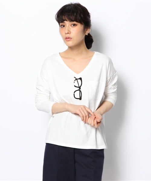 DISCOAT（ディスコート）の「【Discoat】スパンコールメガネVネックT（Tシャツ/カットソー・レディース・オフホワイト/グレー/ブラック/その他19・ﾌﾘ-）」の2枚目の写真