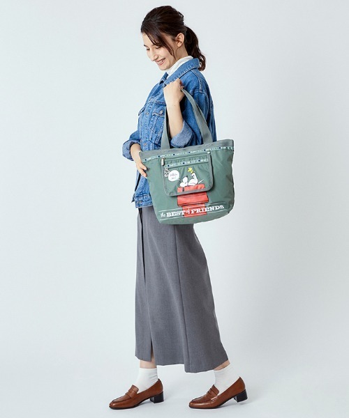 LeSportsac（レスポートサック）の「SMALL DELUXE HAILEY TOTE
