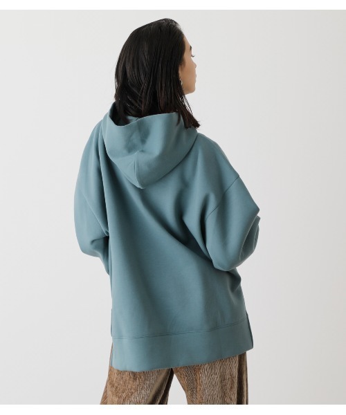 AZUL by moussy（アズールバイマウジー）の「CARDBOARD MATERIAL HOODIE/カードボードマテリアルフーディ（パーカー・レディース・ベージュ/グリーン/ライトベージュ/ライム・MEDIUM/SMALL）」の16枚目の写真