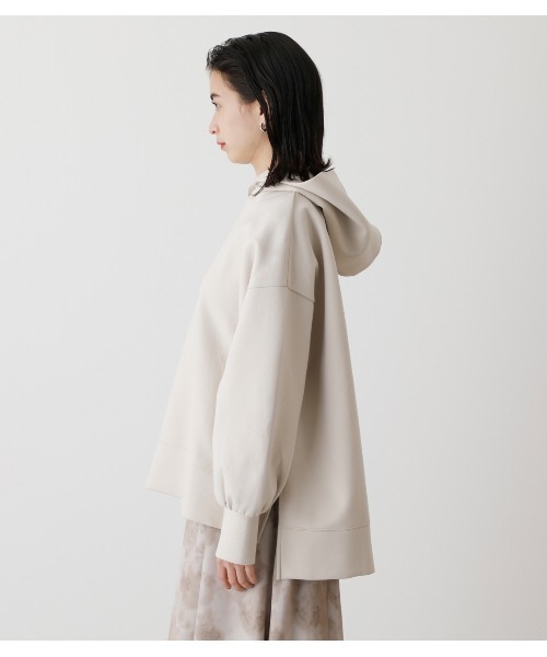 AZUL by moussy（アズールバイマウジー）の「CARDBOARD MATERIAL HOODIE/カードボードマテリアルフーディ（パーカー・レディース・ベージュ/グリーン/ライトベージュ/ライム・MEDIUM/SMALL）」の18枚目の写真