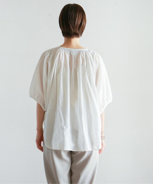 NOMBRE IMPAIR（ノンブルアンペール）の「インドコットンボイル ドルマンブラウス（シャツ/ブラウス・レディース・ホワイト/グリーン・FREE）」の11枚目の写真
