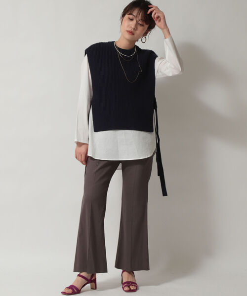 NOLLEY’S(ノーリーズ)の「【WEB限定カラーあり】麻調セミフレアパンツ(その他パンツ・レディース・チャコールグレー/ラベンダー/イエロー・36/38)」の13枚目の写真