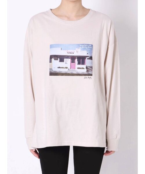 MERCURYDUO（マーキュリーデュオ）の「Roberta Bayley フォトロングスリーブTシャツ1（Tシャツ/カットソー・レディース・オフホワイト/ベージュ・FREE）」の4枚目の写真