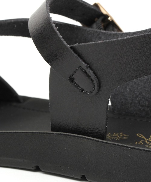 studio CLIP（スタディオクリップ）の「【キナリノ掲載商品】楽々ストラップサンダル（サンダル・レディース・ライトベージュ/ブラック/ブラウン・SMALL/X-LARGE/MEDIUM/LARGE）」の4枚目の写真