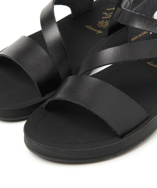 studio CLIP（スタディオクリップ）の「【キナリノ掲載商品】楽々ストラップサンダル（サンダル・レディース・ライトベージュ/ブラック/ブラウン・SMALL/X-LARGE/MEDIUM/LARGE）」の6枚目の写真