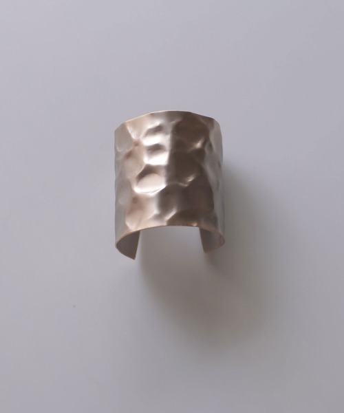 ammy.（エイミードット）の「【 ammy. / エイミードット 】 メタル ヘアカフ ポニーフック（バレッタ/ヘアクリップ・レディース・シルバー/ゴールド/シルバー系その他/ゴールド系その他/シルバー系その他2/シルバー系その他3/シルバー系その他4/ゴールド系その他2/ゴールド系その他3/ゴールド系その他4/シルバー系その他5/ゴールド系その他5・FREE）」の12枚目の写真