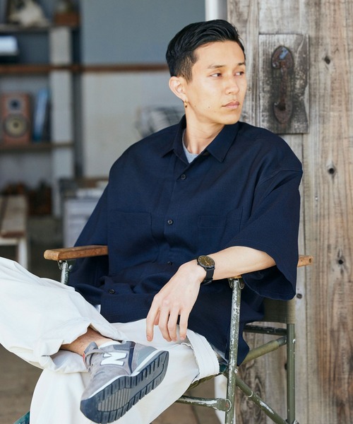 BARK MANHATTAN(バークマンハッタン)の「テックリネン オーバーサイズ 半袖CPOシャツ レギュラカラーシャツ(シャツ/ブラウス・メンズ・ブラック/ベージュ/ネイビー/モスグリーン/ブラウン系その他/ベージュ系その他/グレイッシュブルー・M/L)」の6枚目の写真