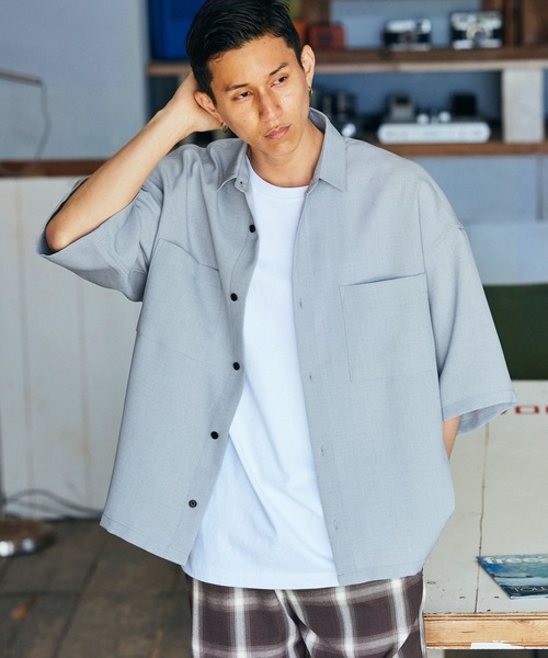 BARK MANHATTAN(バークマンハッタン)の「テックリネン オーバーサイズ 半袖CPOシャツ レギュラカラーシャツ(シャツ/ブラウス・メンズ・ブラック/ベージュ/ネイビー/モスグリーン/ブラウン系その他/ベージュ系その他/グレイッシュブルー・M/L)」の20枚目の写真