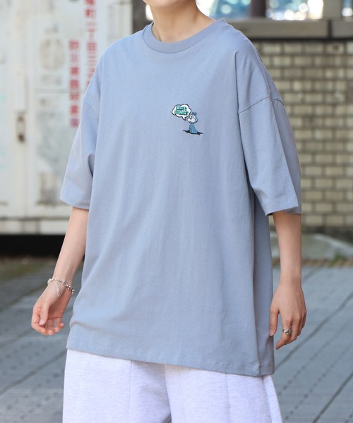 ILL'S(イルズ)の「ILL'S / イルズ キャットイラストTシャツ(Tシャツ/カットソー・メンズ・ホワイト/ホワイト系その他/ブラック系その他/サックスブルー/ブラック/ブルー系その他・M/L)」の5枚目の写真