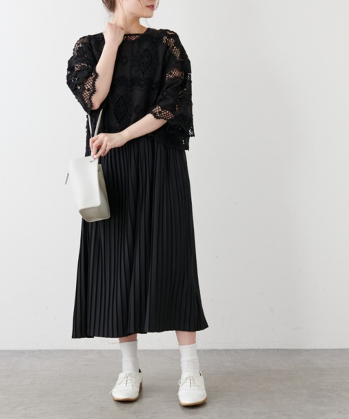 PUAL CE CIN（ピュアルセシン）の「ノースリーブプリーツワンピース（ワンピース・レディース・ブラック/オートミール・FREE）」の13枚目の写真