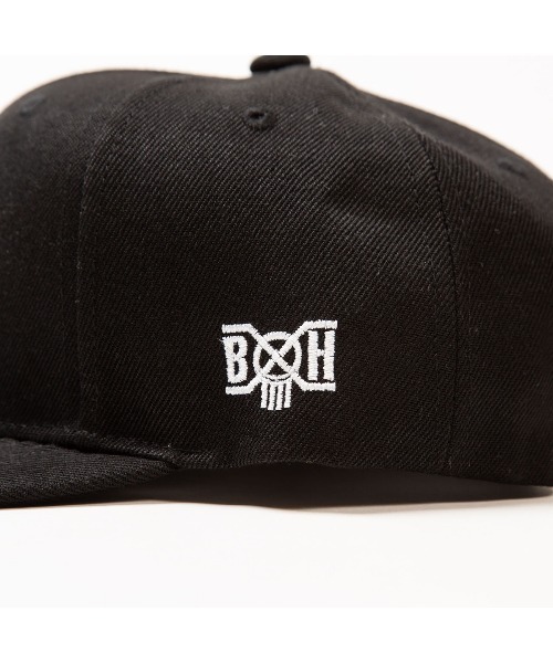 BOUNTY HUNTER（バウンティーハンター）の「BxH LANCERS SKULL Snap Back Cap（キャップ・メンズ・ブラック・FREE）」の5枚目の写真