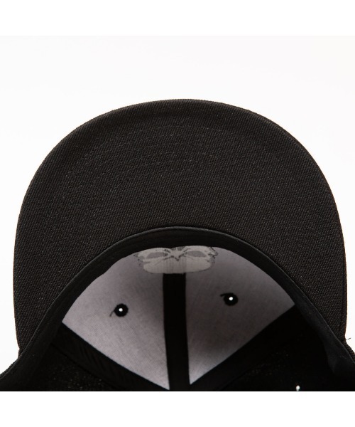 BOUNTY HUNTER（バウンティーハンター）の「BxH LANCERS SKULL Snap Back Cap（キャップ・メンズ・ブラック・FREE）」の4枚目の写真