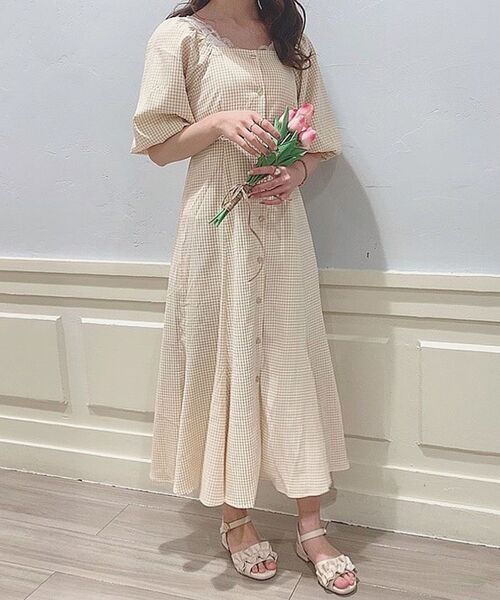 MAJESTIC LEGON（マジェスティックレゴン）の「ガーリーマーメイドワンピース（ワンピース・レディース・ライトグリーン/ブラック/オフホワイト/ベージュ系その他2・MEDIUM/SMALL）」の5枚目の写真