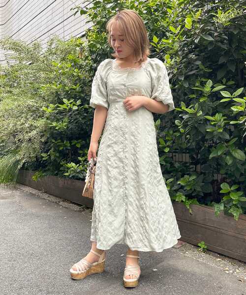 MAJESTIC LEGON（マジェスティックレゴン）の「ガーリーマーメイドワンピース（ワンピース・レディース・ライトグリーン/ブラック/オフホワイト/ベージュ系その他2・MEDIUM/SMALL）」の7枚目の写真