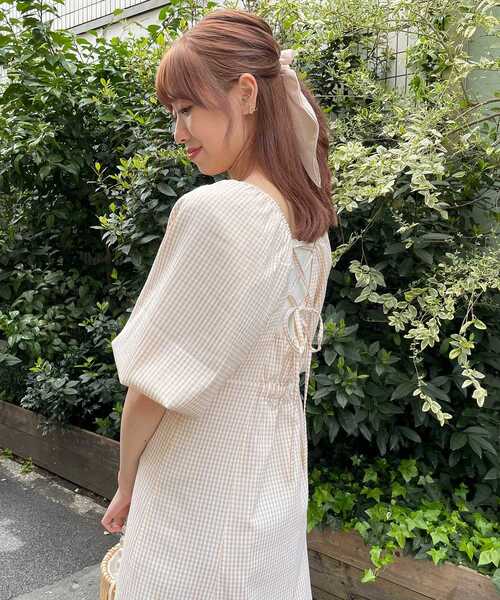 MAJESTIC LEGON（マジェスティックレゴン）の「ガーリーマーメイドワンピース（ワンピース・レディース・ライトグリーン/ブラック/オフホワイト/ベージュ系その他2・MEDIUM/SMALL）」の9枚目の写真