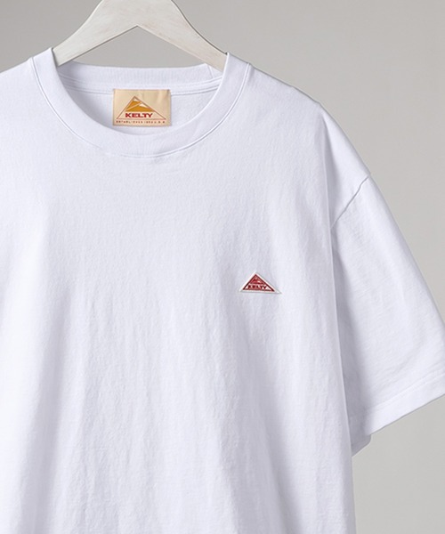 KELTY(ケルティ)の「【KELTY/ケルティー】ワンポイントミニワッペンTシャツ/オーバーサイズ/ユニセックス(Tシャツ/カットソー・メンズ・ホワイト/ブラック/ベージュ/ライトパープル・M/L/XL)」の2枚目の写真