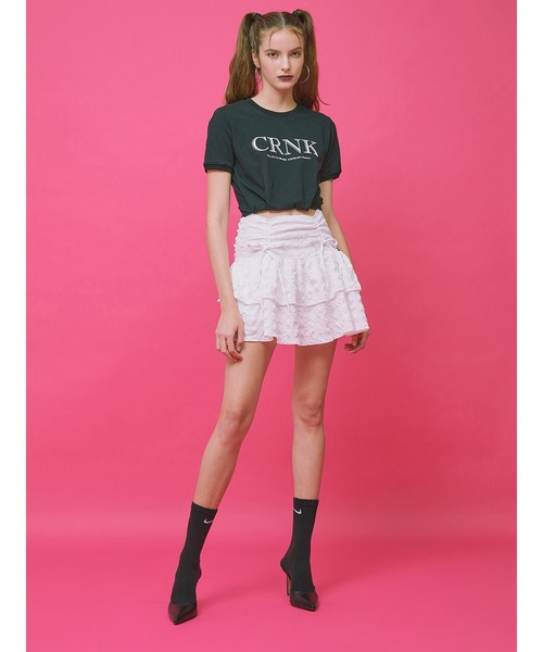 CRANK（クランク）の「『CRANK/クランク』BAND LOGO CROP T/ロゴプリントクロップド丈 半袖Tシャツ（Tシャツ/カットソー・レディース・ホワイト/ブラック/ピンク・FREE）」の8枚目の写真