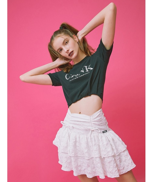 CRANK（クランク）の「『CRANK/クランク』BAND LOGO CROP T/ロゴプリントクロップド丈 半袖Tシャツ（Tシャツ/カットソー・レディース・ホワイト/ブラック/ピンク・FREE）」の10枚目の写真
