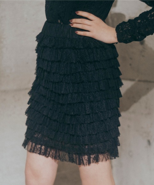 Romansual（ロマンシュアル）の「Romansual/ティアードレースタイトミニスカート（スカート・レディース・ブラック/オフホワイト・FREE）」の4枚目の写真