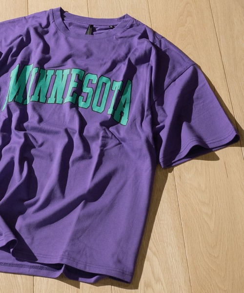 JOHN'S CLOSET（ジョンズクローゼット）の「【i】アメカジプリント クルーネックTシャツ（Tシャツ/カットソー・メンズ・ブラック系その他/ピンク系その他/ネイビー系1/ワイン系/パープル/ブラック/ブルー系その他/ネイビー系/ワイン/ライトブルー/ホワイト系その他/ブラック系その他2/パープル系その他2/ワイン系1/ネイビー/ピンク/ブルー系その他2/ピンク系その他2/ホワイト/グリーン/パープル系その他/グリーン系その他/グリーン系その他2・X-LARGE/MEDIUM/LARGE）」の16枚目の写真
