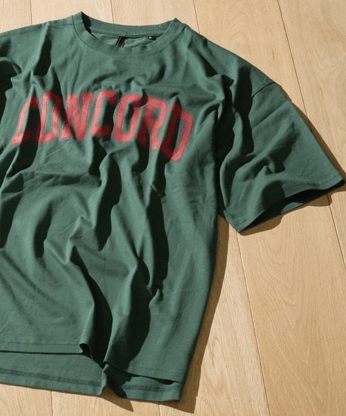 JOHN'S CLOSET（ジョンズクローゼット）の「【i】アメカジプリント クルーネックTシャツ（Tシャツ/カットソー・メンズ・ブラック系その他/ピンク系その他/ネイビー系1/ワイン系/パープル/ブラック/ブルー系その他/ネイビー系/ワイン/ライトブルー/ホワイト系その他/ブラック系その他2/パープル系その他2/ワイン系1/ネイビー/ピンク/ブルー系その他2/ピンク系その他2/ホワイト/グリーン/パープル系その他/グリーン系その他/グリーン系その他2・X-LARGE/MEDIUM/LARGE）」の7枚目の写真