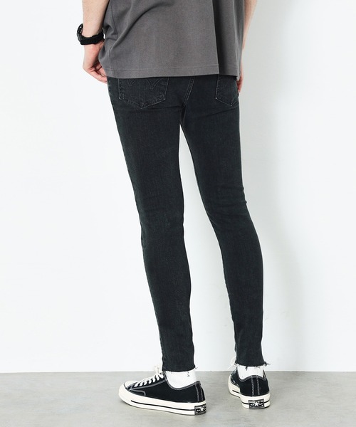 EDWIN（エドウィン）の「EDWIN エドウィン EDWIN BLACK ストレッチ スキニー デニム パンツ ブラック/クラッシュ/ブラックユーズド（デニムパンツ・メンズ・ブラック/ブラック系その他/ライトブラック・SMALL/MEDIUM/LARGE/X-LARGE）」の16枚目の写真