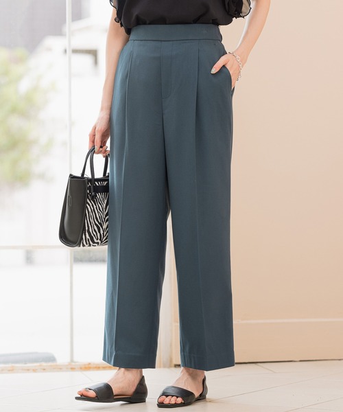 GLOBAL WORK（グローバルワーク）の「ウツクシルエットストレートパンツ/951505（スラックス・レディース・ブラック/ダークブラウン/グレー/グリーン/アイボリー/モカ・SMALL/MEDIUM/LARGE/X-SMALL）」の6枚目の写真