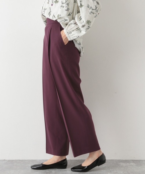 GLOBAL WORK（グローバルワーク）の「ウツクシルエットストレートパンツ/951505（スラックス・レディース・ブラック/ダークブラウン/グレー/グリーン/アイボリー/モカ・SMALL/MEDIUM/LARGE/X-SMALL）」の13枚目の写真